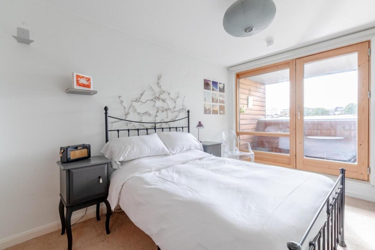 Warm & Inviting 1Bedroom Flat With Patio Camden Town! Londra Exterior foto